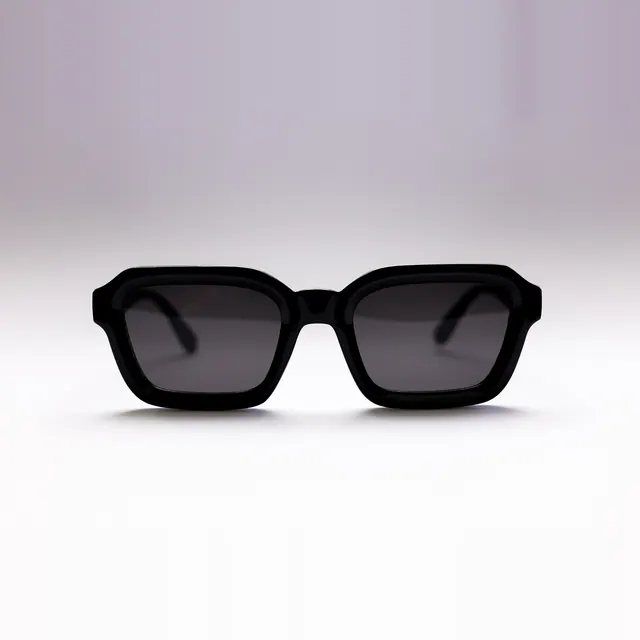 Black & Charcoal, Noir Vintage by Shady Europe