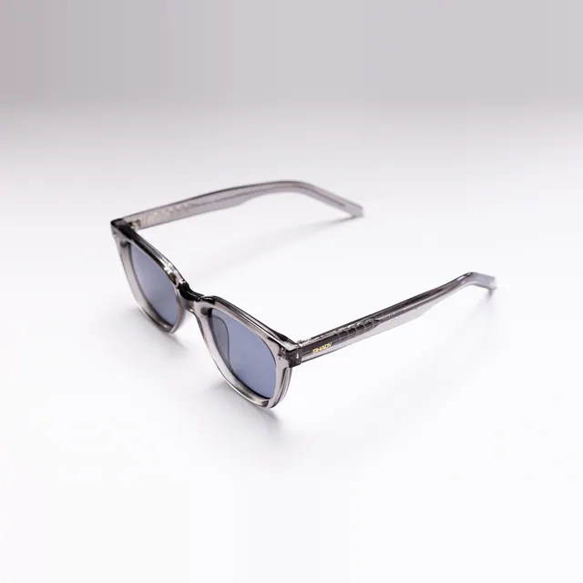 Smoke Grey & Ocean Blue, Studio Frame by Shady Europe (view 2)
